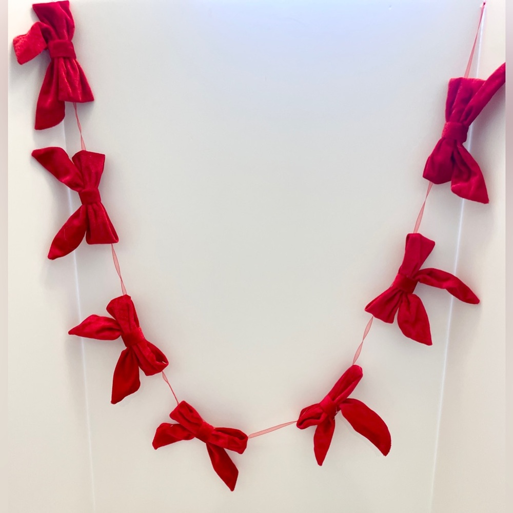 5ft RED Velvet‎ BOW Garland VALENTINES Decor Coquette NWT